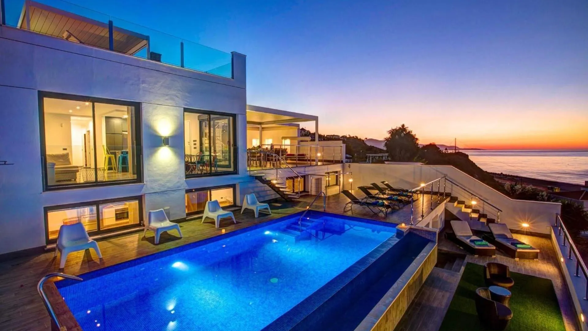 Ferienhaus Mit Privatpool Fuer 10 Personen Ca 500 Qm In Torrox Costa, Andalusien Costa Del Sol